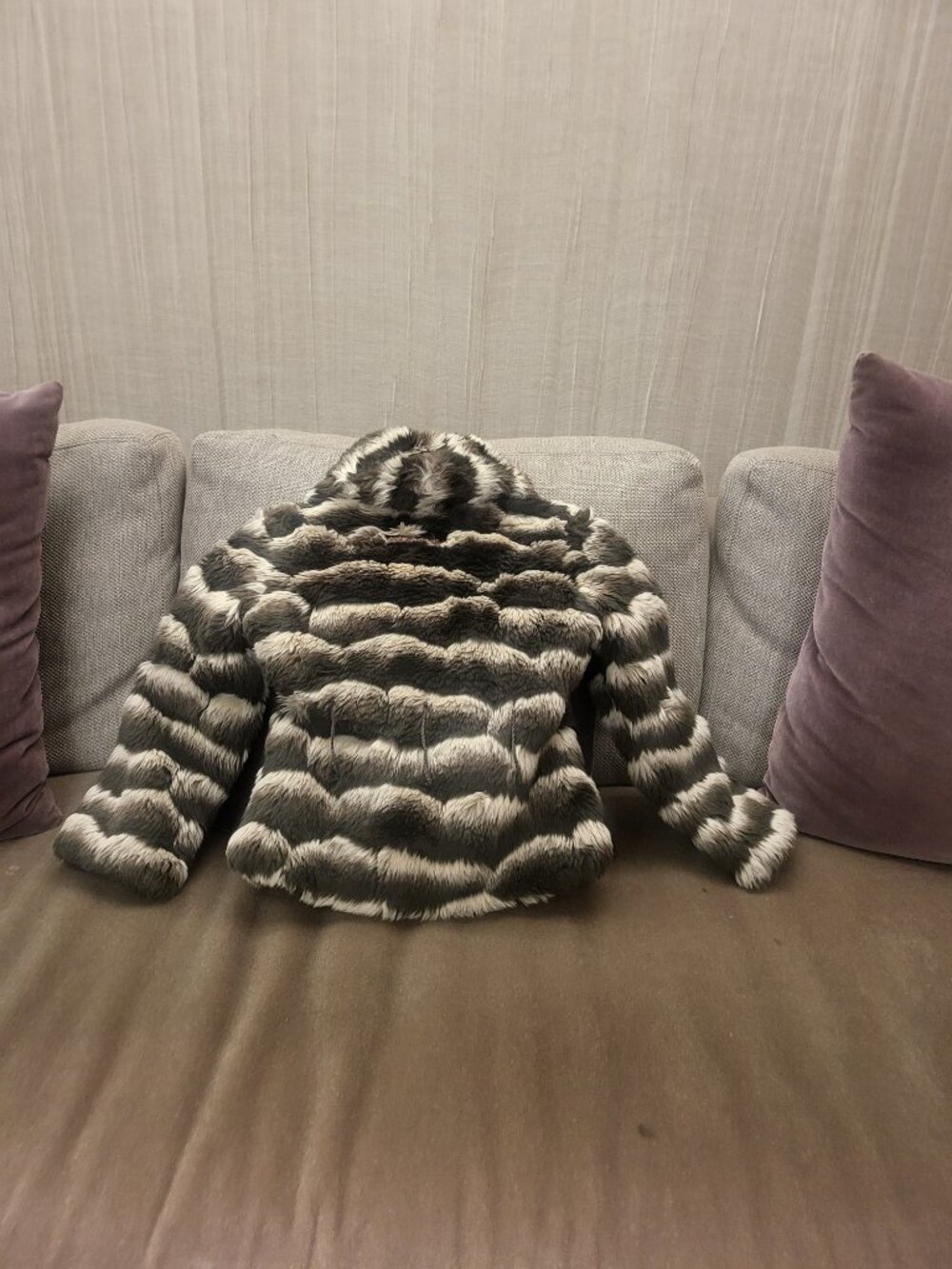 Vintage Girls Baby Phat Fur - Picture 14 of 16